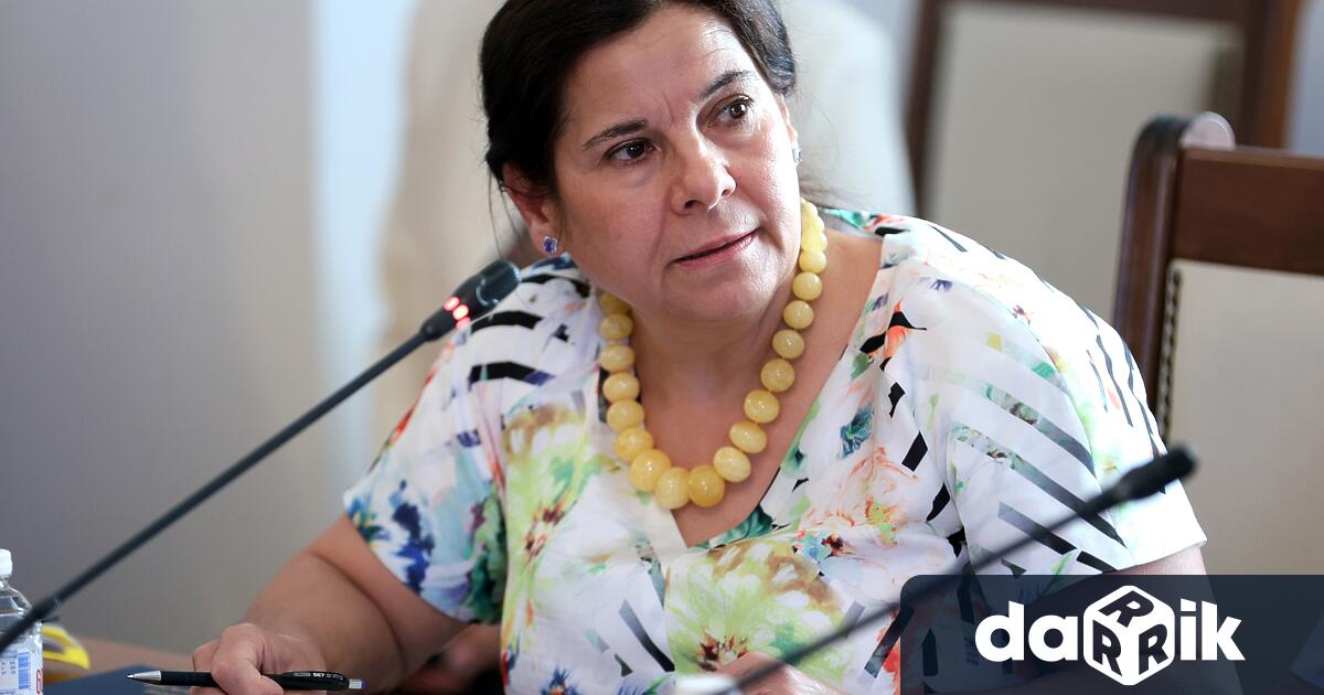 Заместник председателят на Сметната палата Силвия Къдрева бе избрана за председател