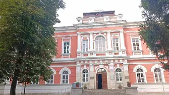 Продължава записването в школите, клубовете и съставите в плевенския Център за работа с деца