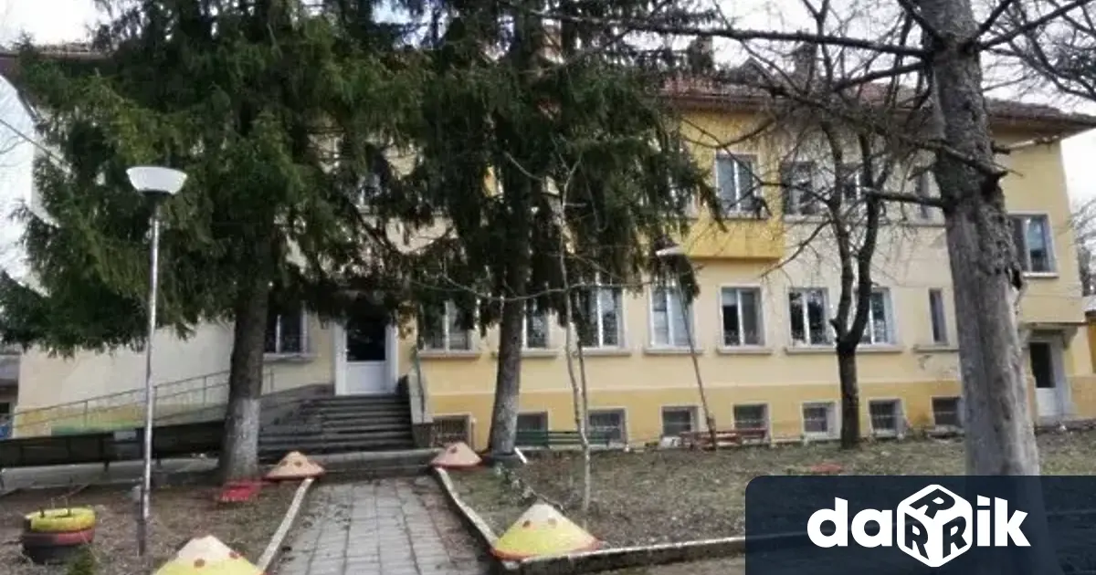 Двама мъже останали без подслон бяха настанени кризисно в Дома
