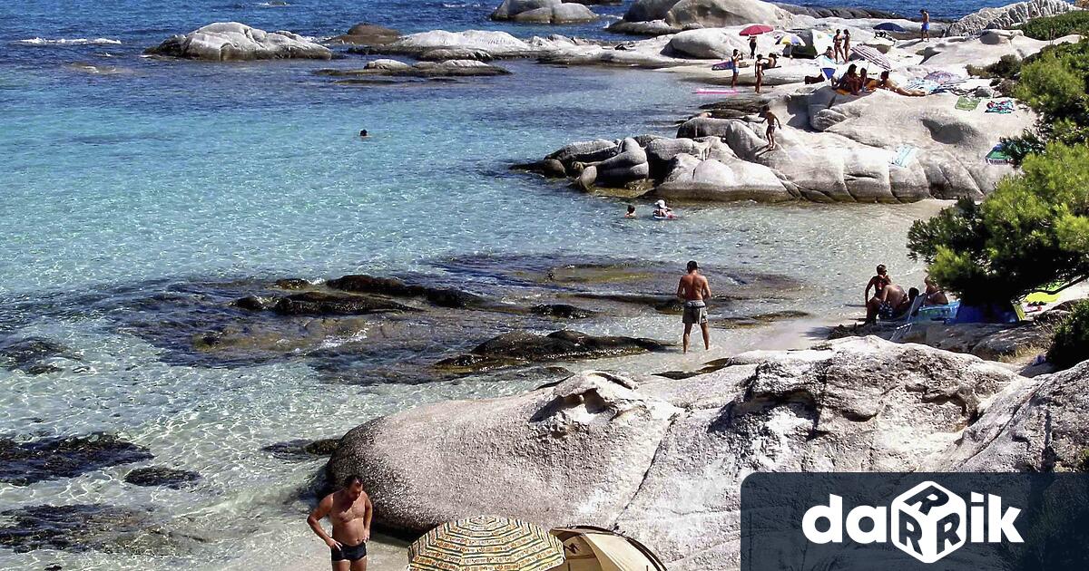 Гръцкият полуостров Халкидики прогресивно губи туристи тази година Високите цени