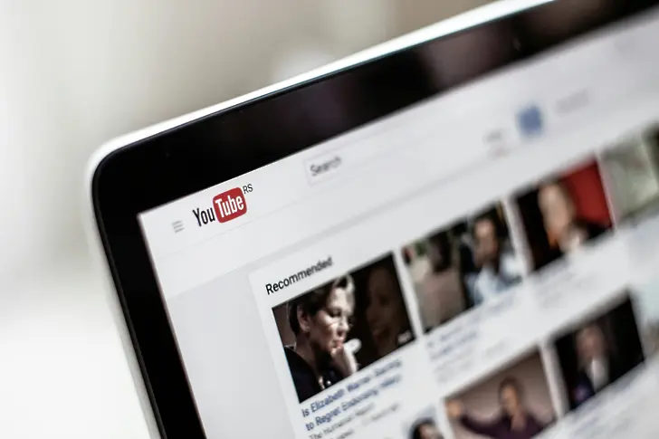 YouTube ще бъде включен в забраната за социални медии за тийнейджъри в Австралия