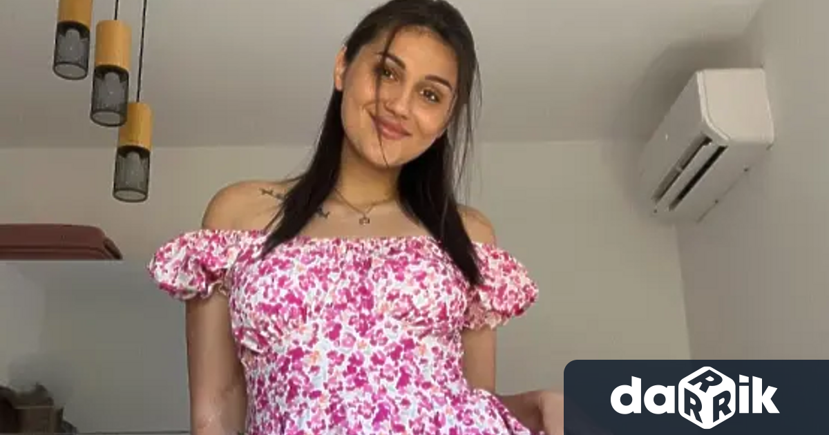 В случая аз излизам затворник защото стоя у нас а