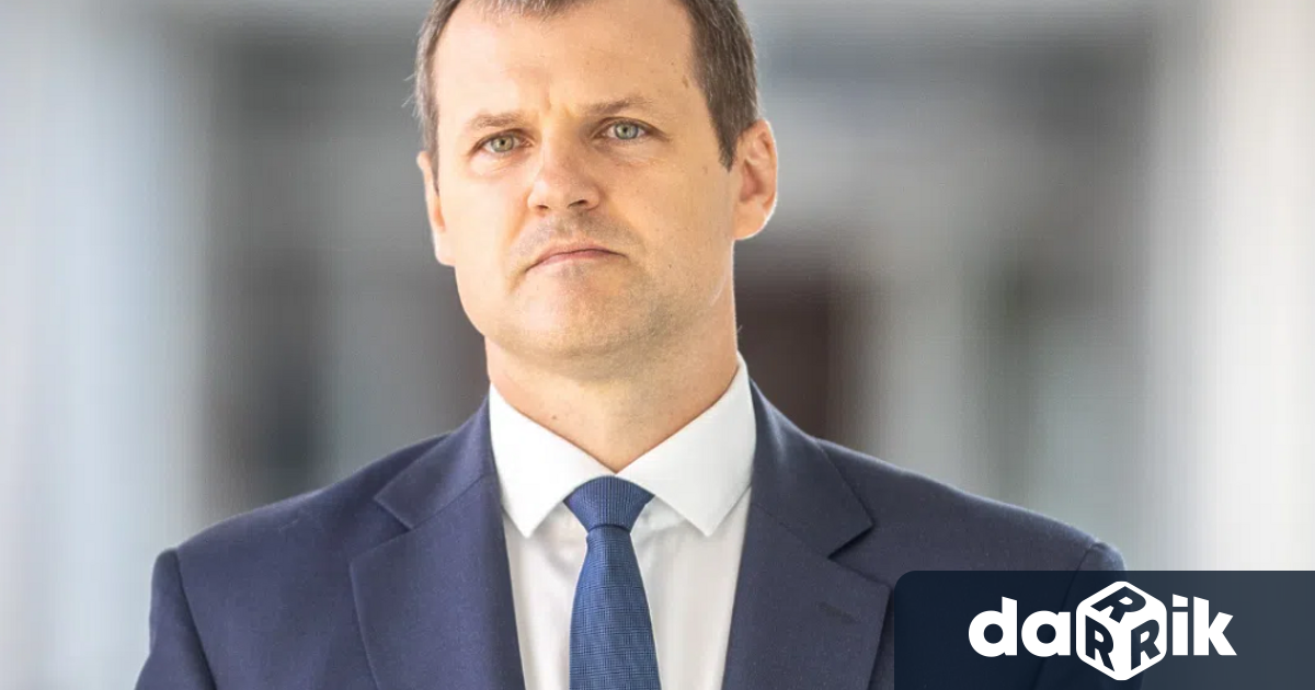 Литовският министър председател Гинтаутас Палуцкас каза днес че се оттегля от