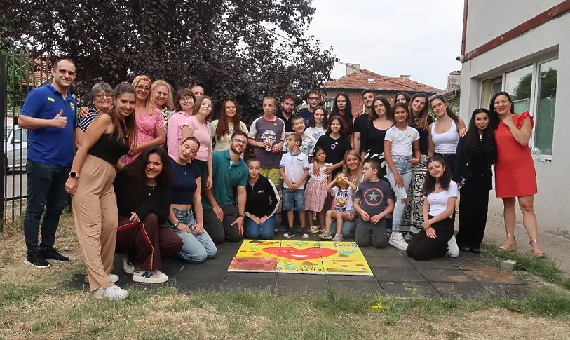  Стажанти с задача 