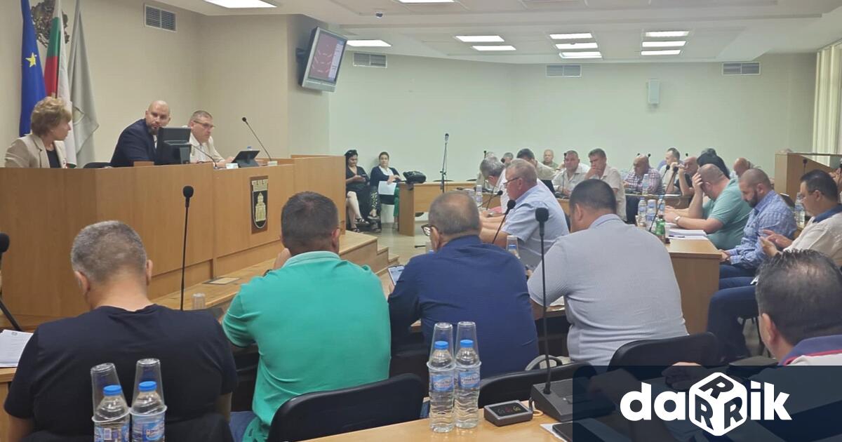 Да бъде прекратена търговската дейност на общинска фирма Паркстрой ЕООД и за