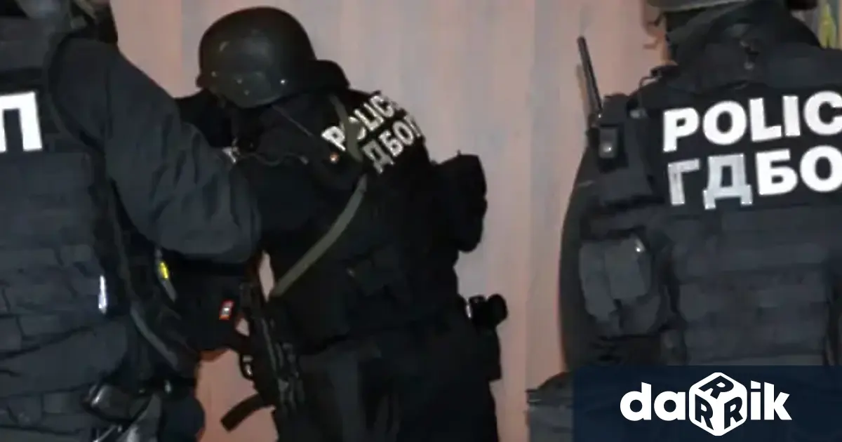 Организирана престъпна група за рекет изнудване грабежи и насилие в