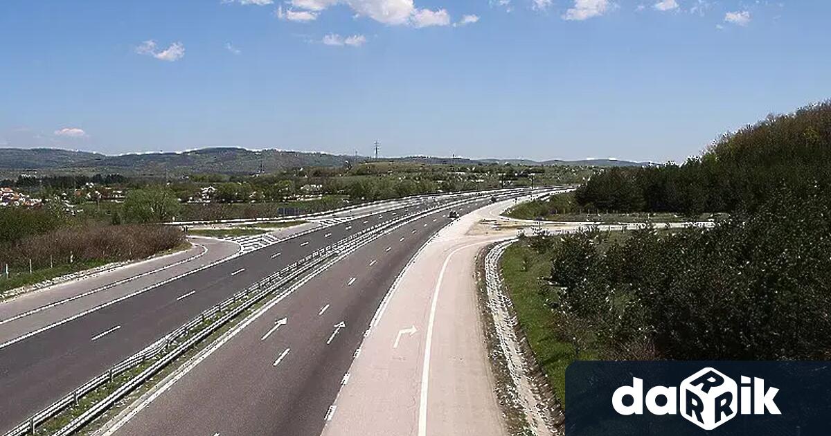 До края на август в петък и неделя ще се