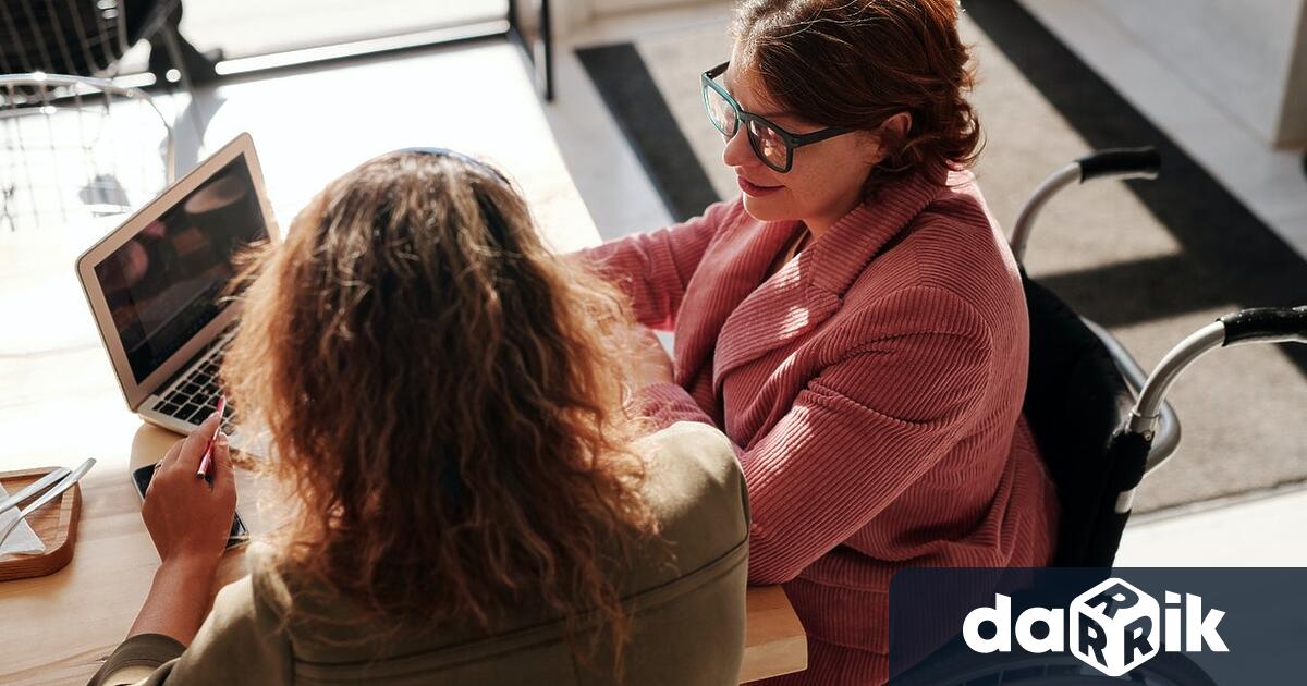 Агенцията за хората с увреждания АХУ стартира конкурс по Програмата