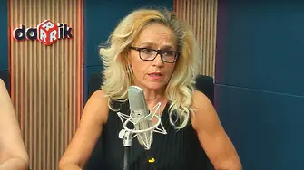 Десислава Иванчева: В затвора 120-килограмова жена ме удряше с юмруци в гърба!