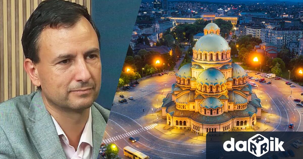 Председателят на групата на ПП ДБ в Столичния общински съвет Бойко