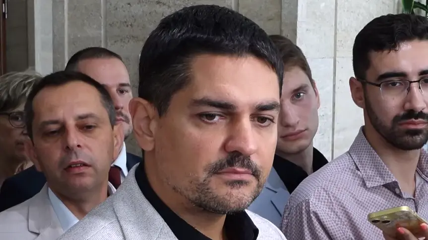 Реакцията на държавата за пожарите скара депутатите