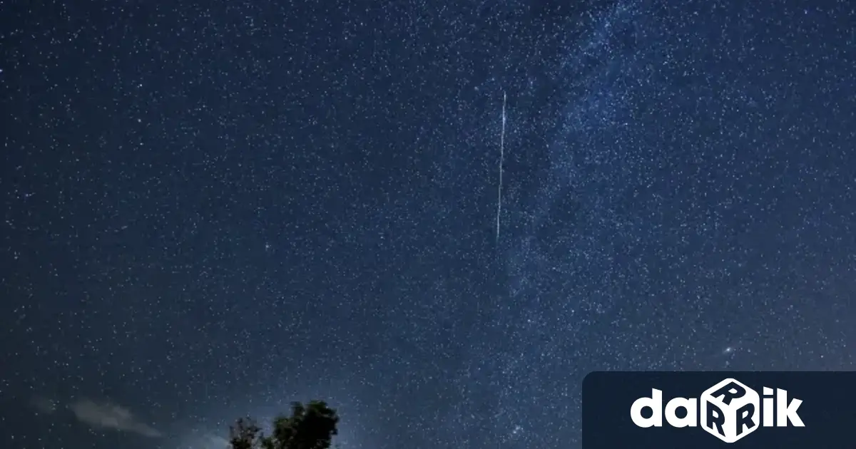 Докато наблюдаваха метеорния дъжд Персеиди хората се насладиха на допълнително