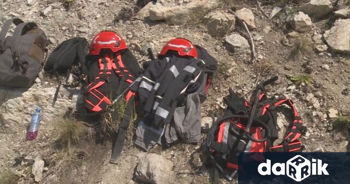 Пирин пламна отново след покачването на температурите Три нови огнища