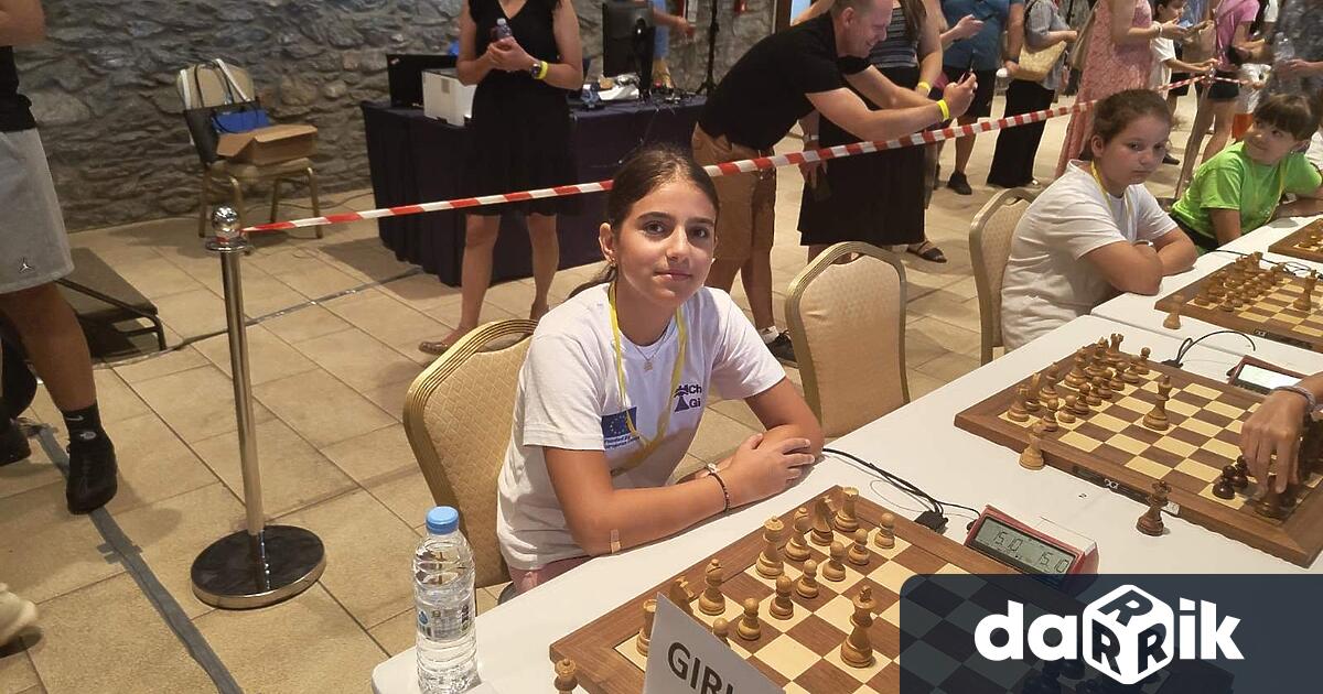 Василена Очкова от ШК Сините камъни направи силно представяне при