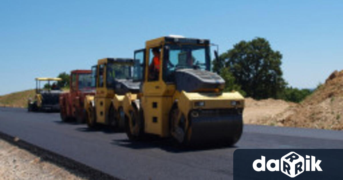 Текущият ремонт на участъците от второкласните пътища II 13 Криводол –