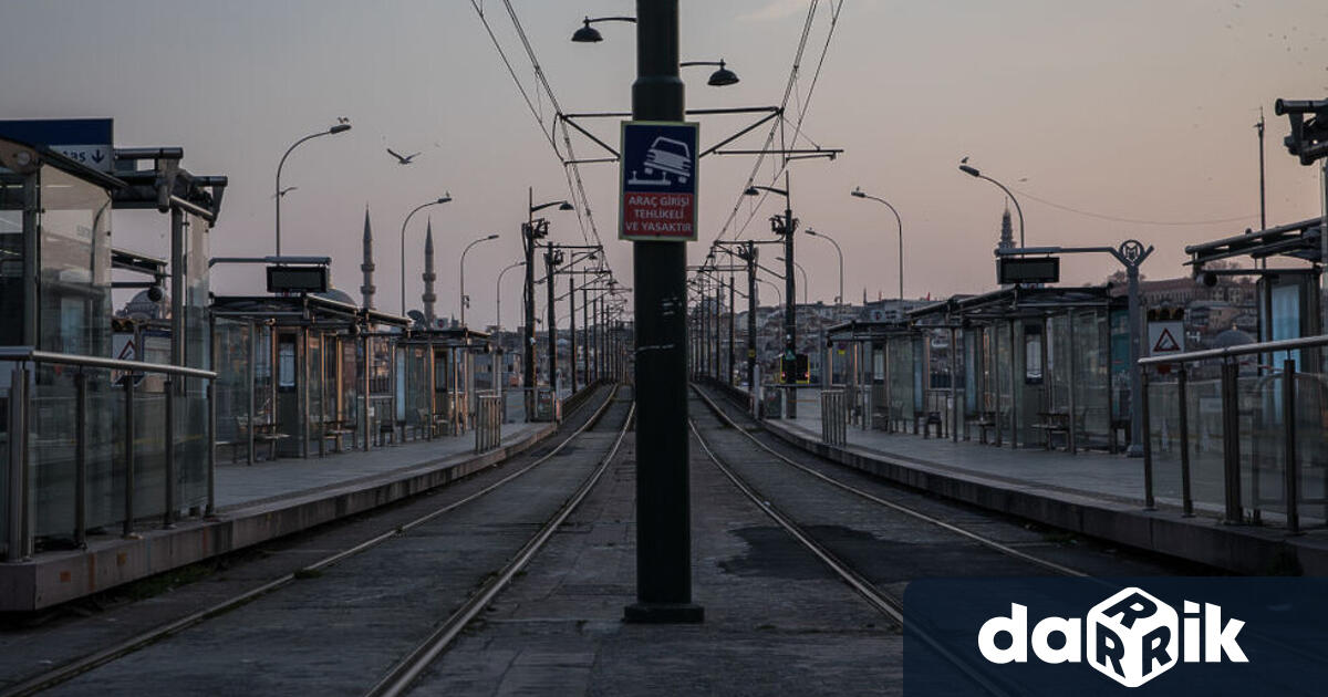 От днес историческата гара Сиркеджи която се намира в центъра