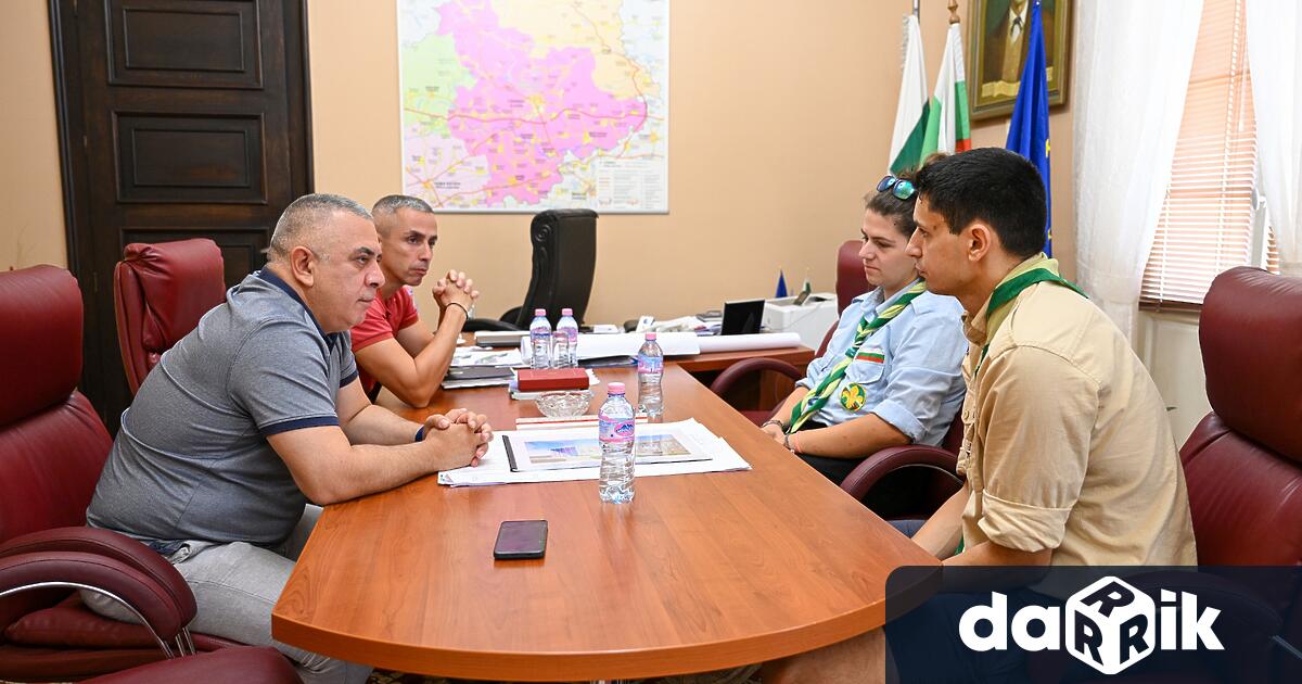 Кметът Стефан Радев посрещна ръководителите на Националния летен скаутски лагер
