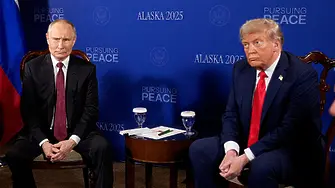 Путин и Тръмп все още не са стигнали до обяд, ето какво означава това
