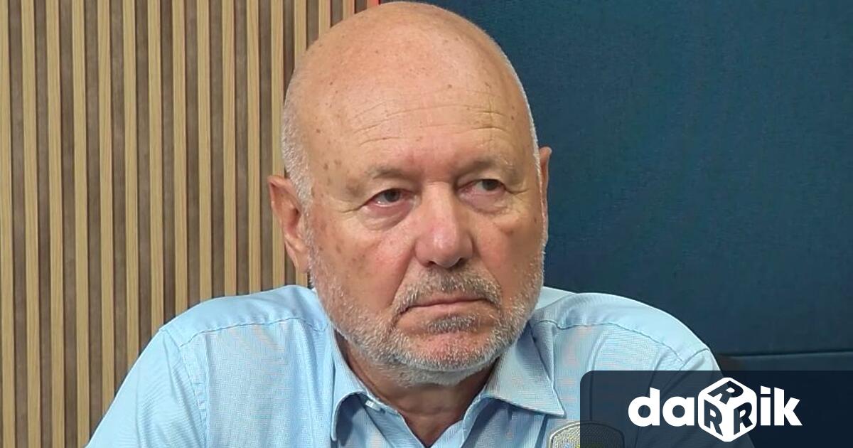 Бившият служебен министър на отбраната Тодор Tагарев бе специален гост