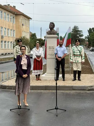 Откриха паметник на Левски в град Брегово