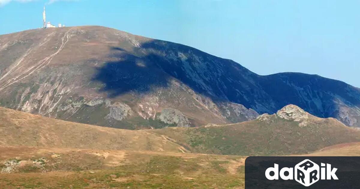 Отрядите на Планинската спасителна служба към Българския Червен кръст в