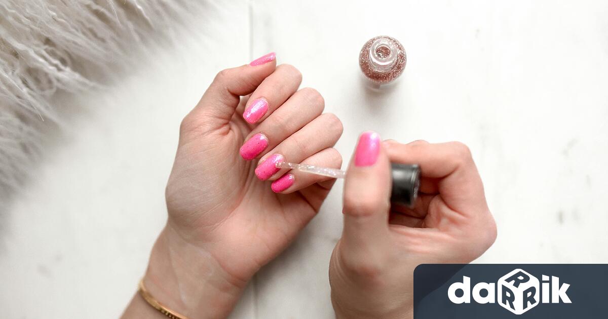 Проверка наразкри десетки обяви в социалните мрежи в които маникюристи