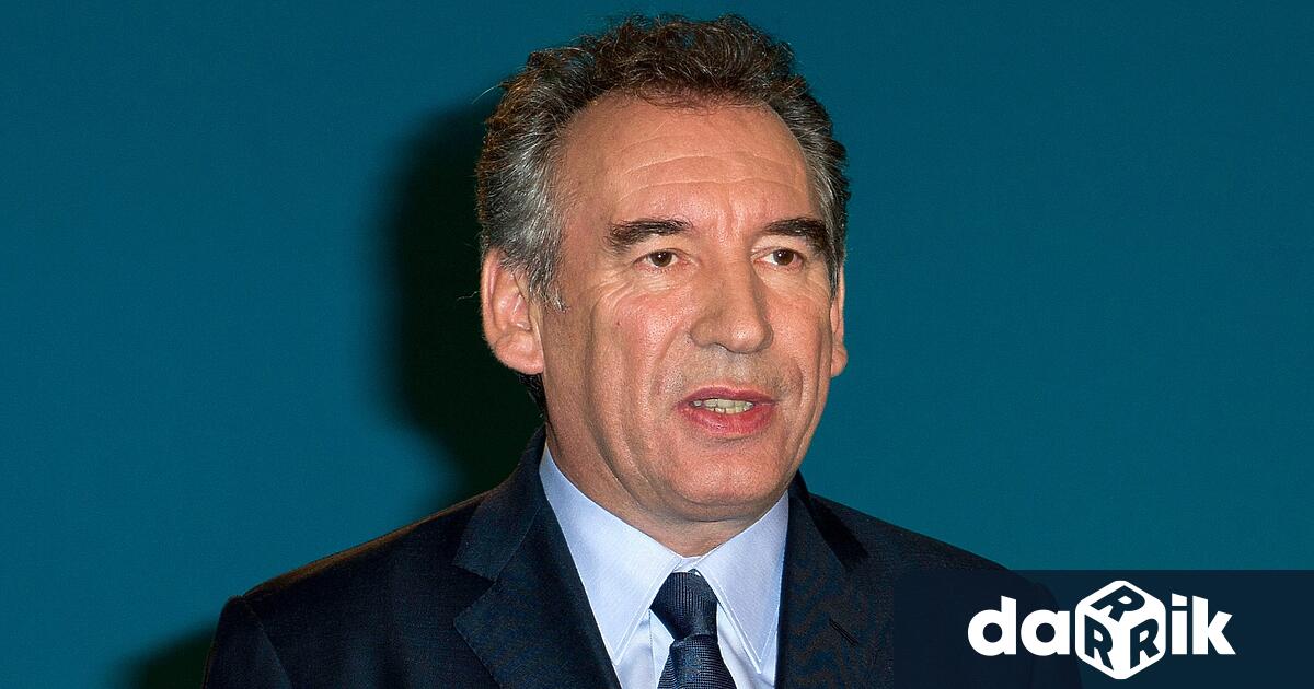Френският министър председател Франсоа Байру заяви че правителството му ще поиска