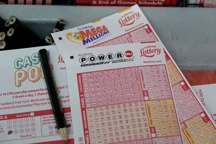 Джакпотът в щатската лотария Powerball достигна 700 млн. долара 