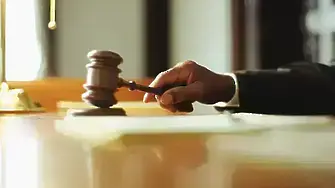 Задържаха под стража българския шофьор на камион, катасрофирал в Гърция