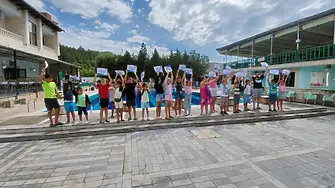  Приключиха плувните курсове за ученици в Мездра