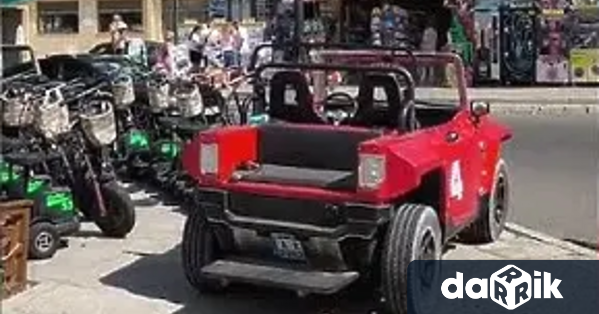 Минути преди началото на заседанието за мярката за неотклонение на