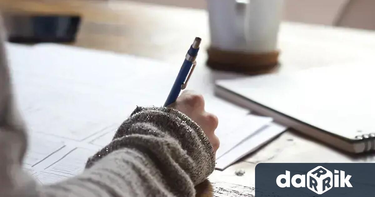 Министерството на образованието и науката публикува две заповеди с които