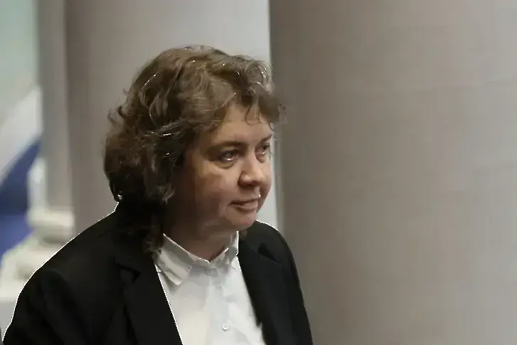 Киселова: Предстои първият бюджет в евро, част от опозицията ще се противопостави