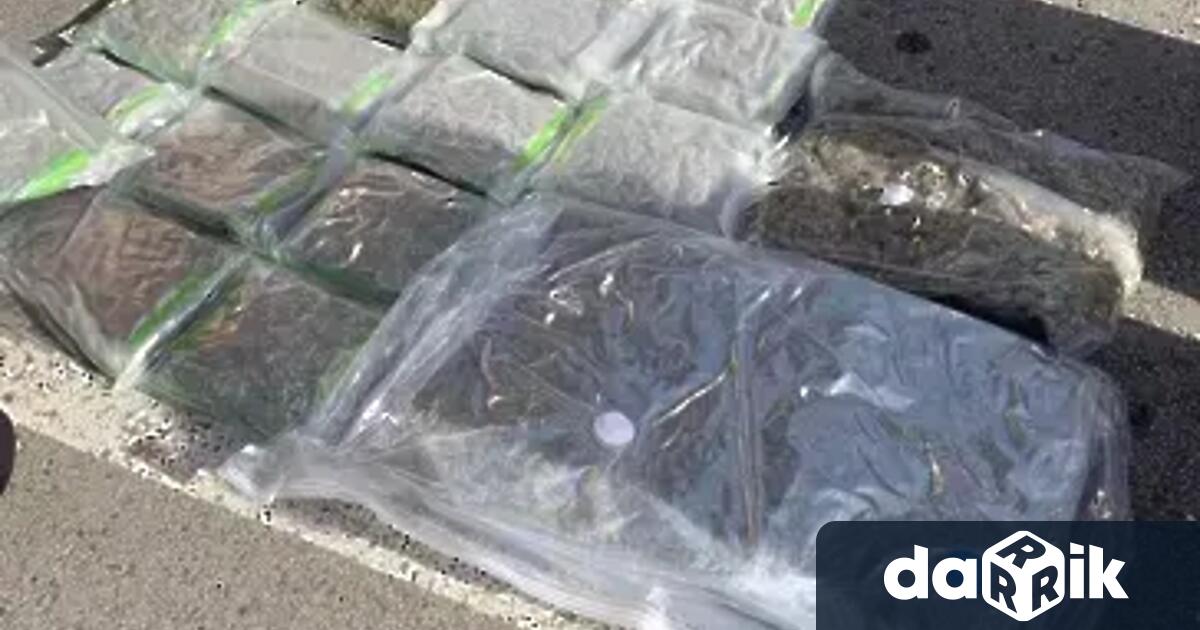 Бреговата охрана на САЩ обяви задържането на контрабандисти с наркотици