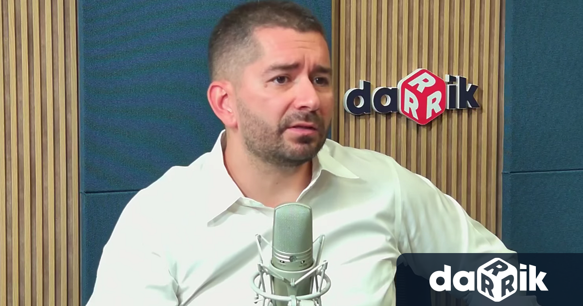 Политическият анализатор Слави Василев бе специален гост в Денят на