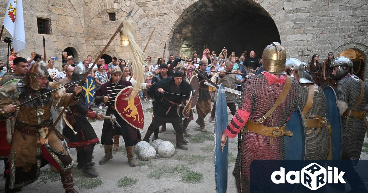 Фестивалът е сред утвърдените събития които Община Видин организира всяка