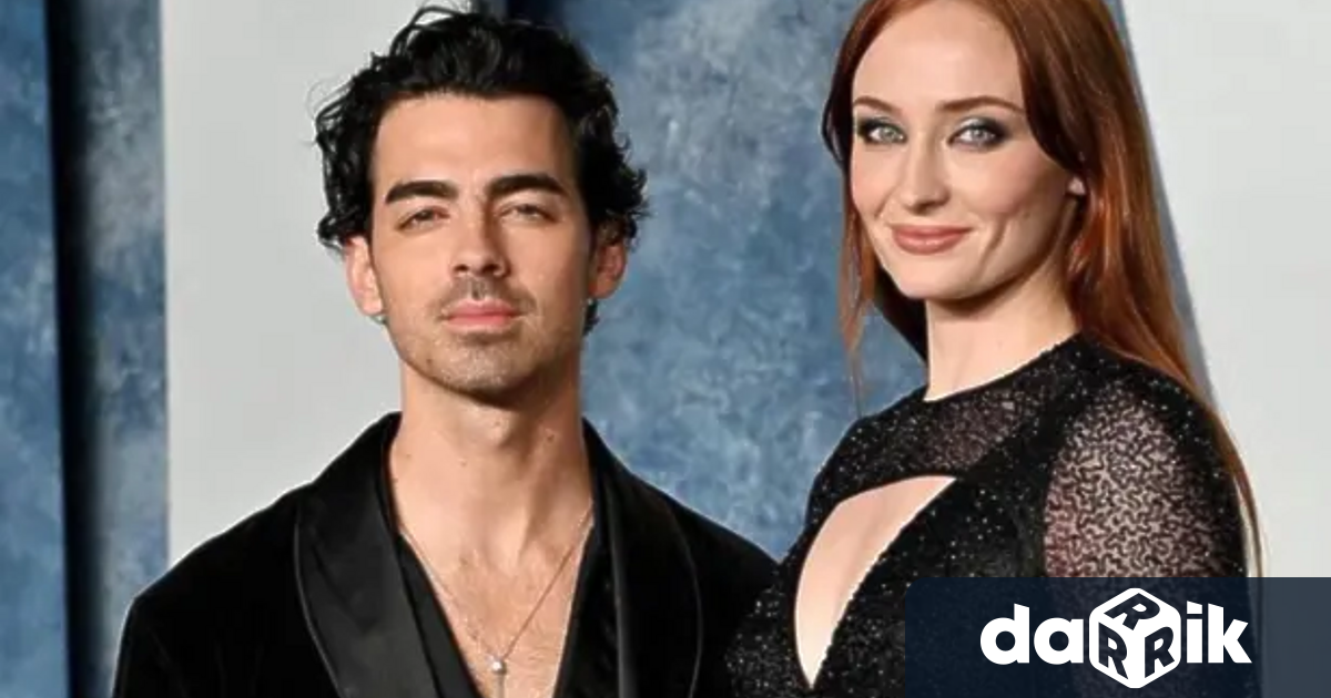 Звездата от Игра на тронове Софи Търнър ще играе Лара