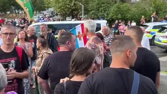 Напрежение пред ВМЗ – Сопот, Урсула фон дер Лайен пристигна