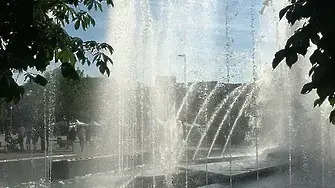 В сряда до обед навсякъде ще бъде слънчево - максималните температури ще са между 34° и 36°