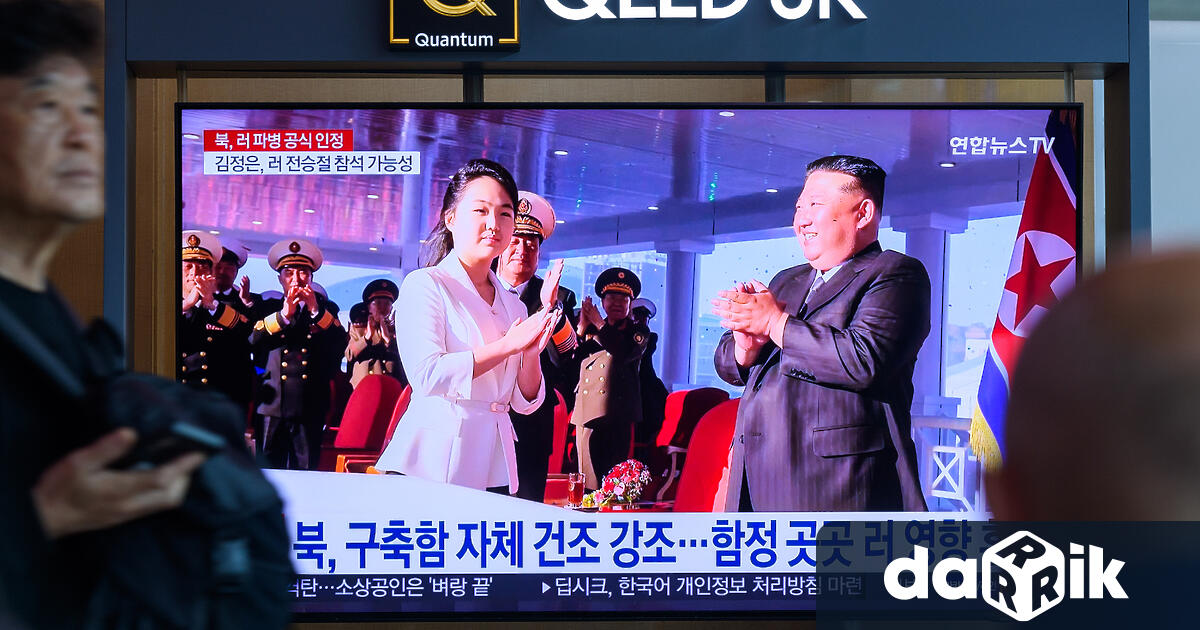 Севернокорейският лидер Ким Чен ун доведе своята дъщеря тийнейджърка в Пекин