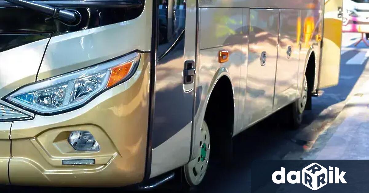 Автобус се запали на пътя Варна Бургас в района на село