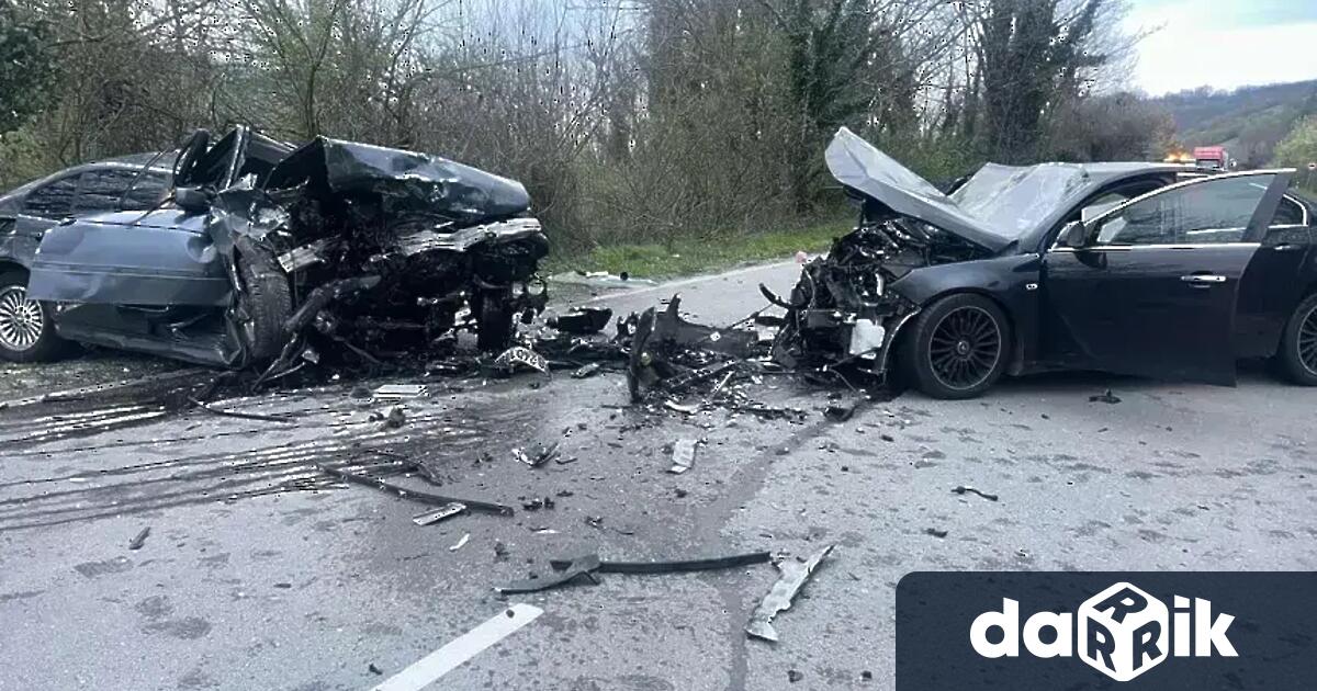 Двете момчета които снощи пострадаха в катастрофа край монтанското село