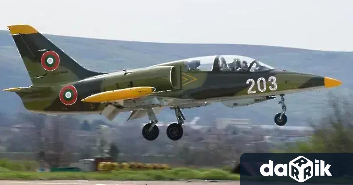 Полша изпрати изтребители и постави системите си за противовъздушна отбрана