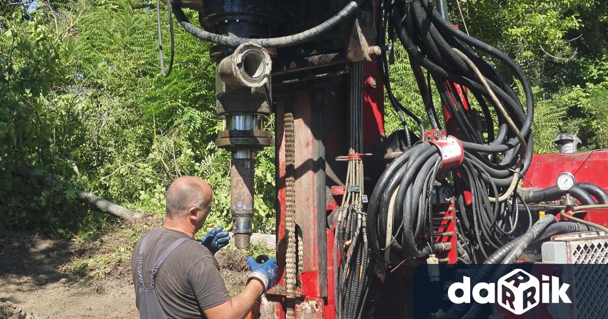 Входе изпълнението навтори сондажна територията на Плевен той се извършва