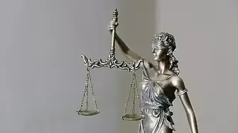 Адвокат оправда секс с 13-годишна: „Тя не е дете“ – шок и възмущение сред експерти