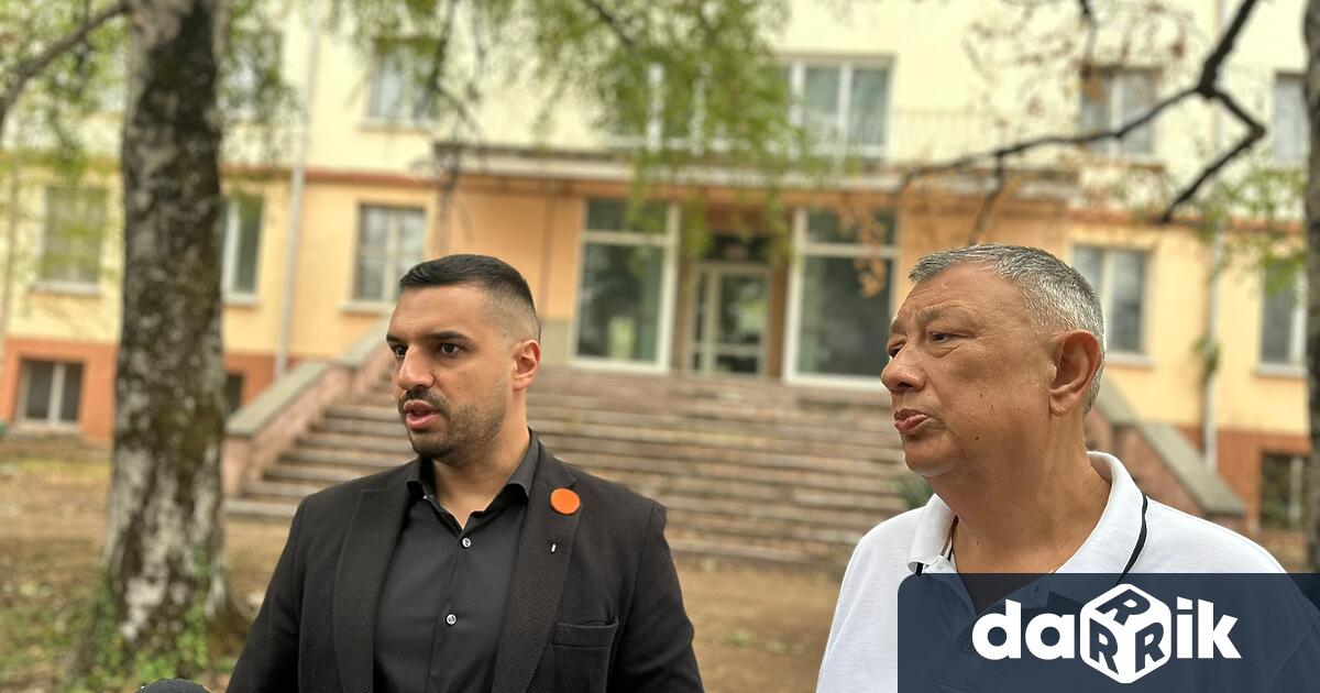 Почистиха и обезопасиха бившия Дом Майка и дете във Враца