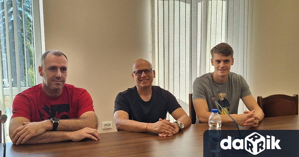 Следващият сезон в Националната баскетболна лига започва с историческа новина