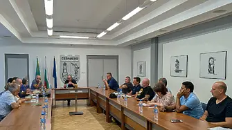 Община Севлиево свика среща за гарантиране безопасността на хората във връзка с навлизането на мечки в населените места