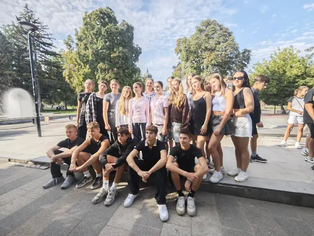  Плевен посрещна 100 молдовски възпитаници и учители с български корени 