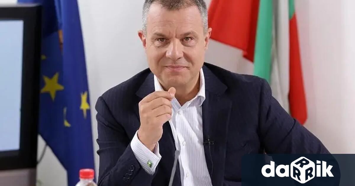 Генералниятдиректор на БНТ Емил Кошлуков излезе с гневно изявление по
